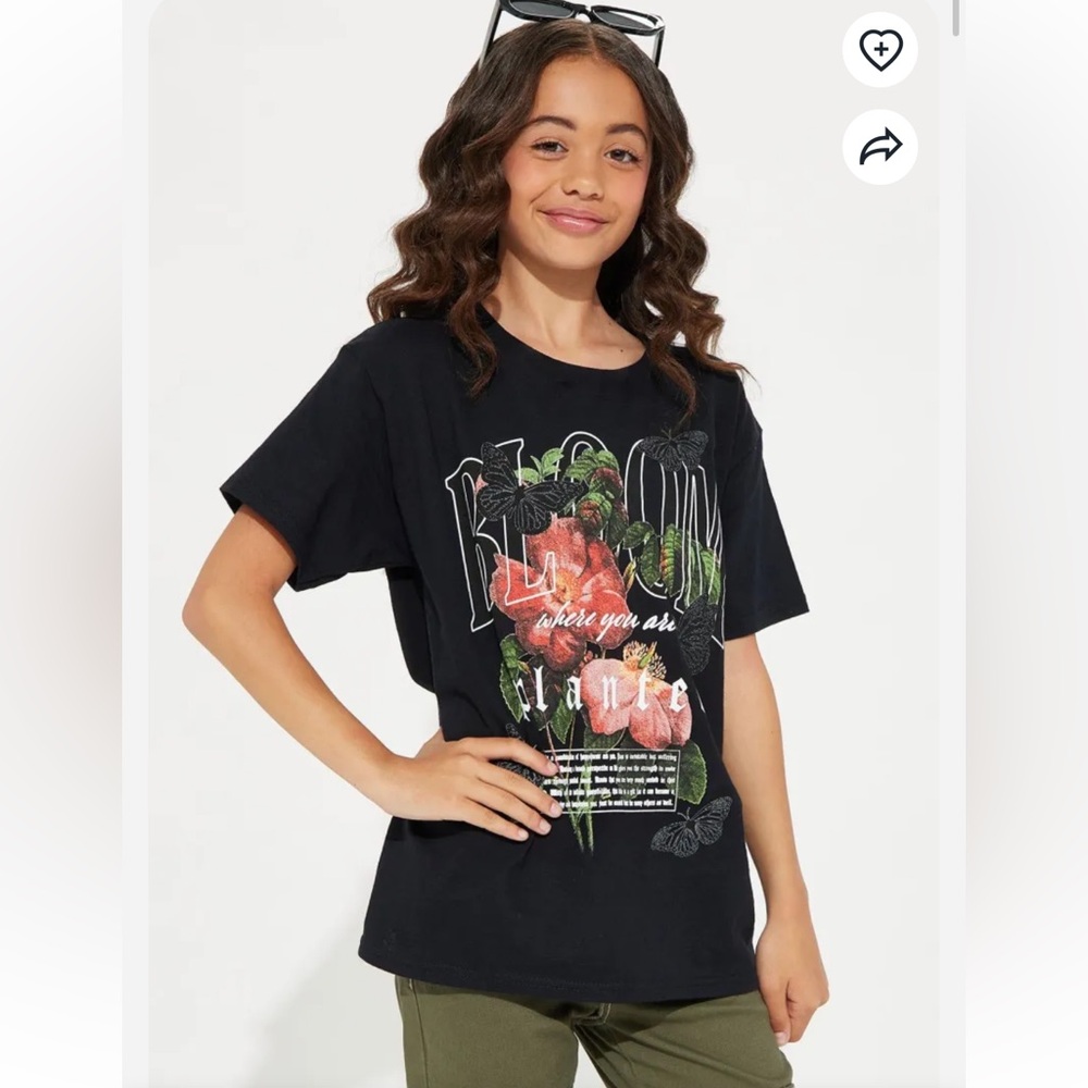 Fashion Nova Black Graphic Short Sleeve Tee with Floral Print